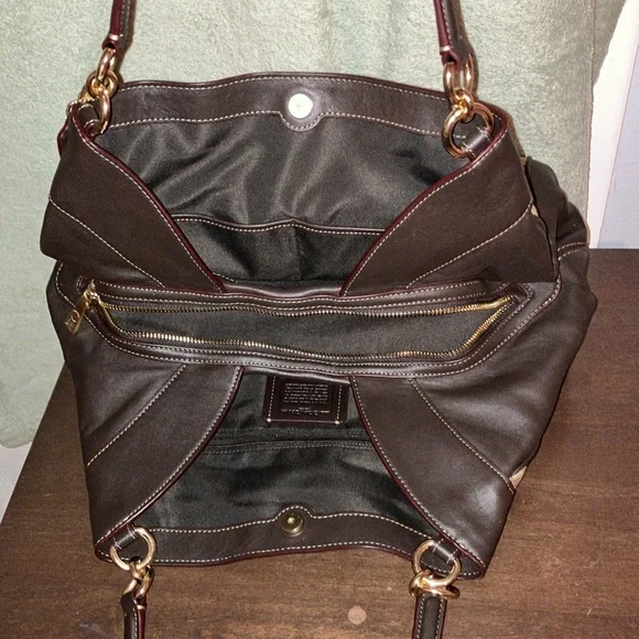 COACH Signature Lexy Shoulder Bag. Color: Black Smoke - Picture 2 of 4